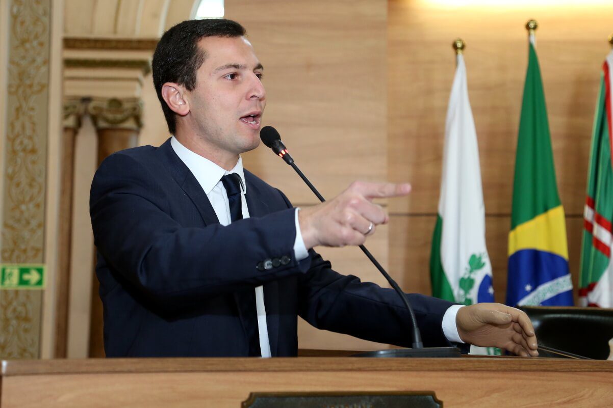 Pier pede fim da demagogia