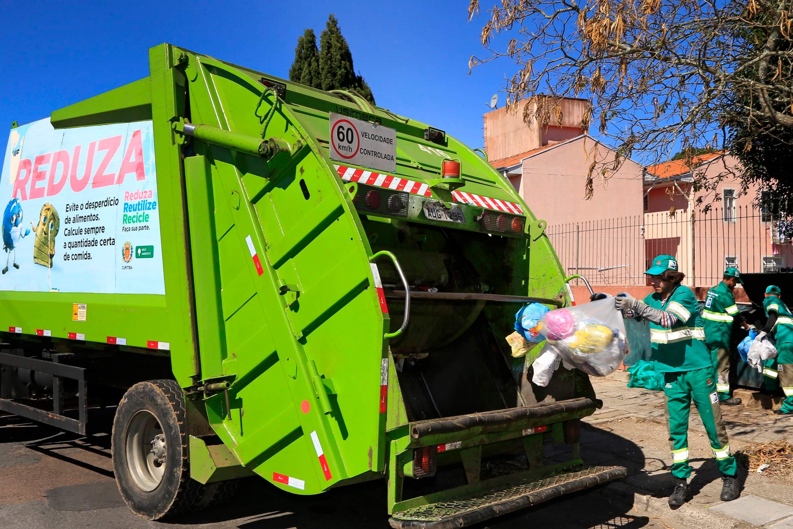 Por unanimidade, Projeto de Lei que garante manutenção de empregos de prestadores de serviço ao município é aprovado
